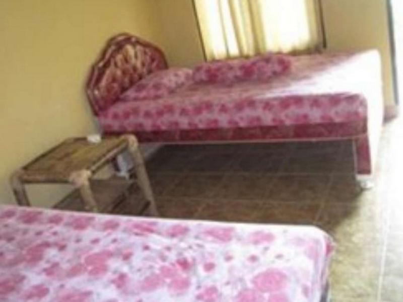 Family Garden Homestay Mangsit Екстер'єр фото