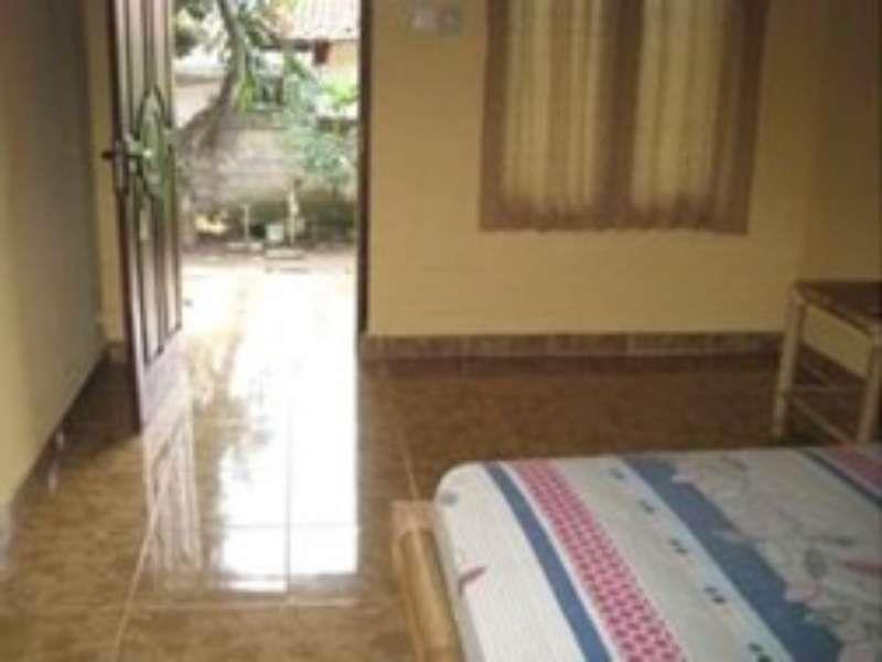 Family Garden Homestay Mangsit Екстер'єр фото