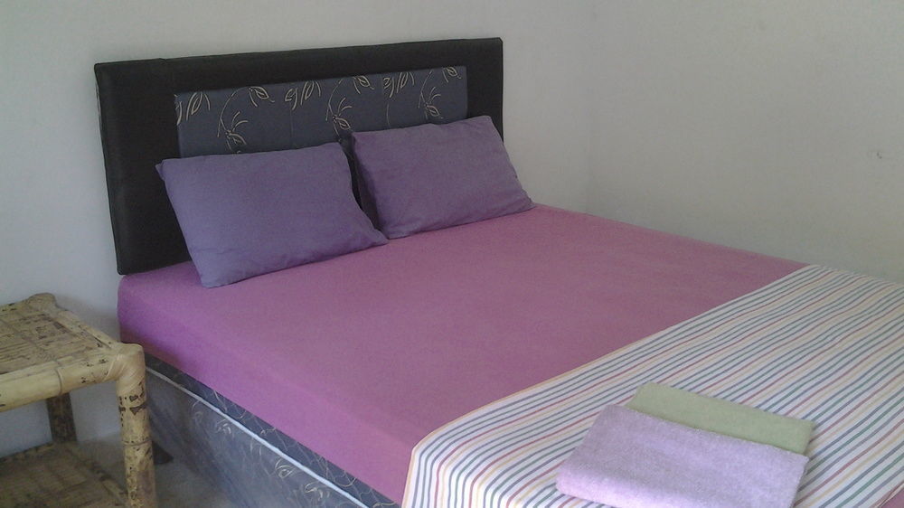 Family Garden Homestay Mangsit Екстер'єр фото