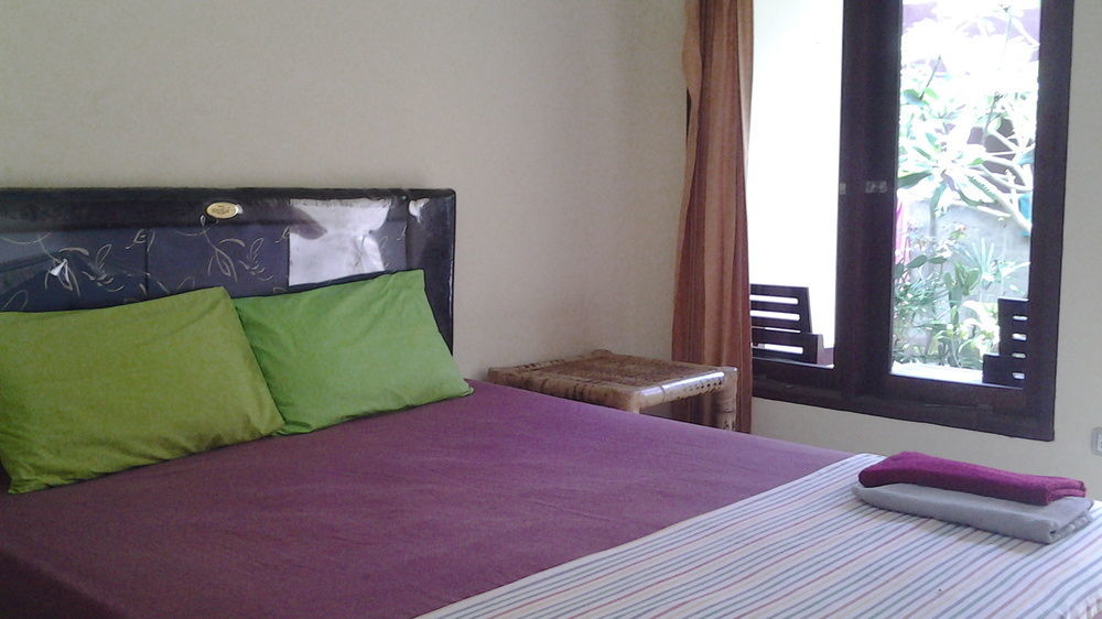 Family Garden Homestay Mangsit Екстер'єр фото